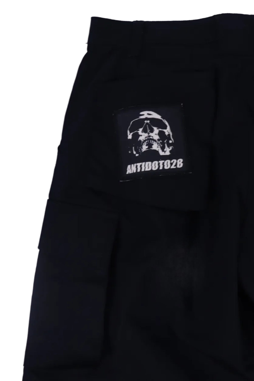 BLACK PATCHED CARGO PANTS