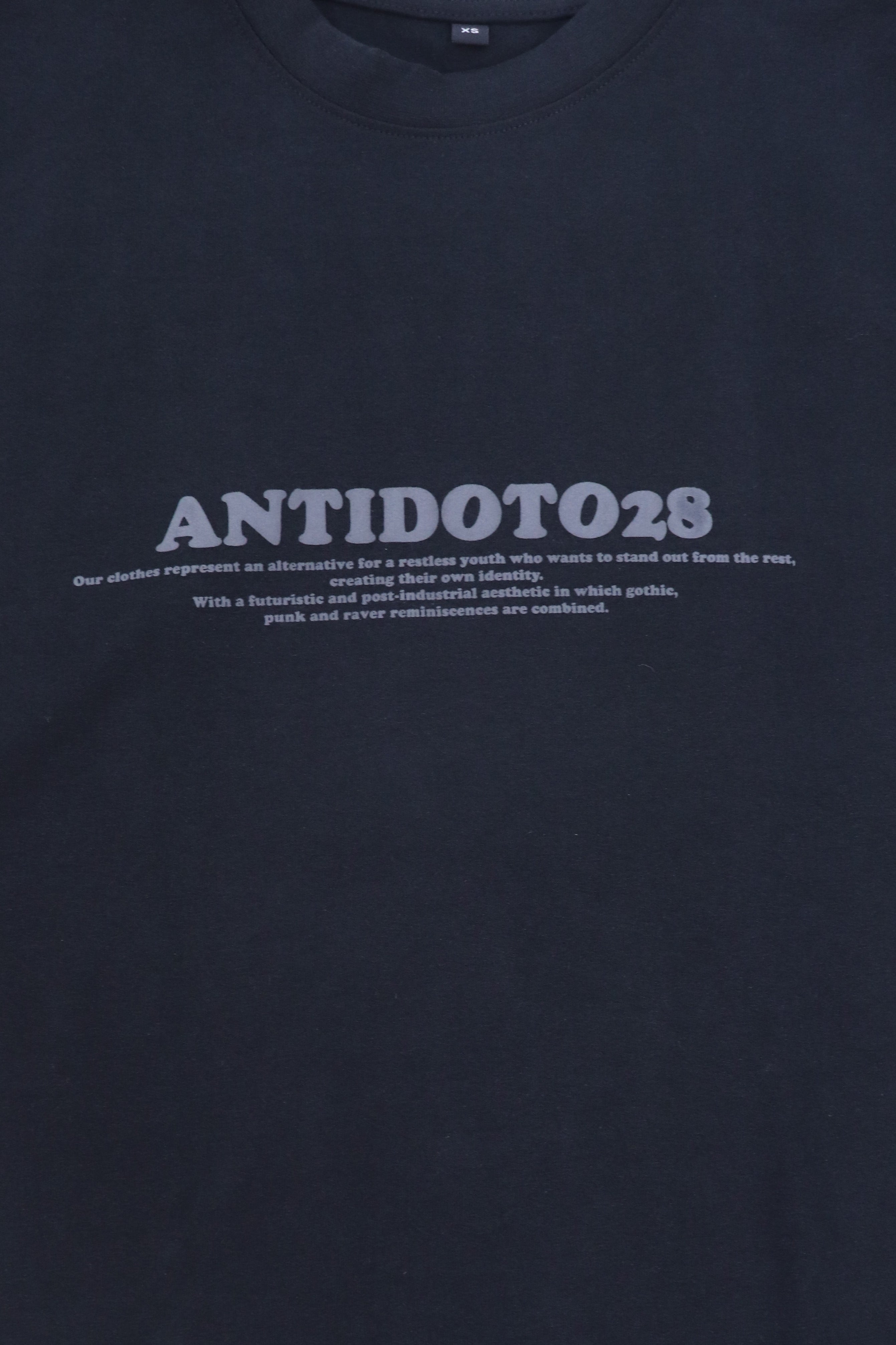 ANTIDOTO28 BLACK T-SHIRT