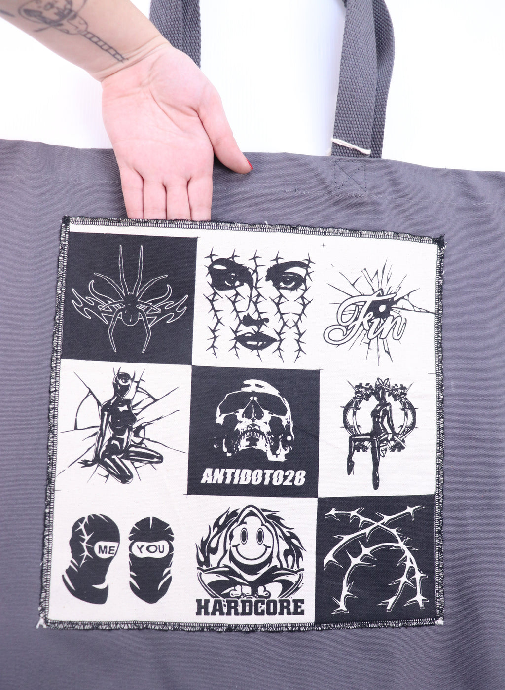 COTTON XXL PATCHED LARGE TOTE BAG