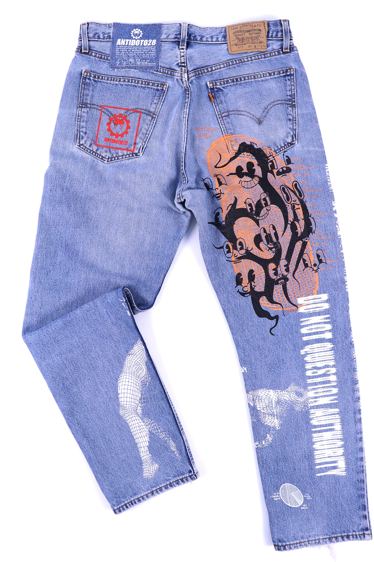 LEVIS CUSTOM JEANS DO NOT QUESTION