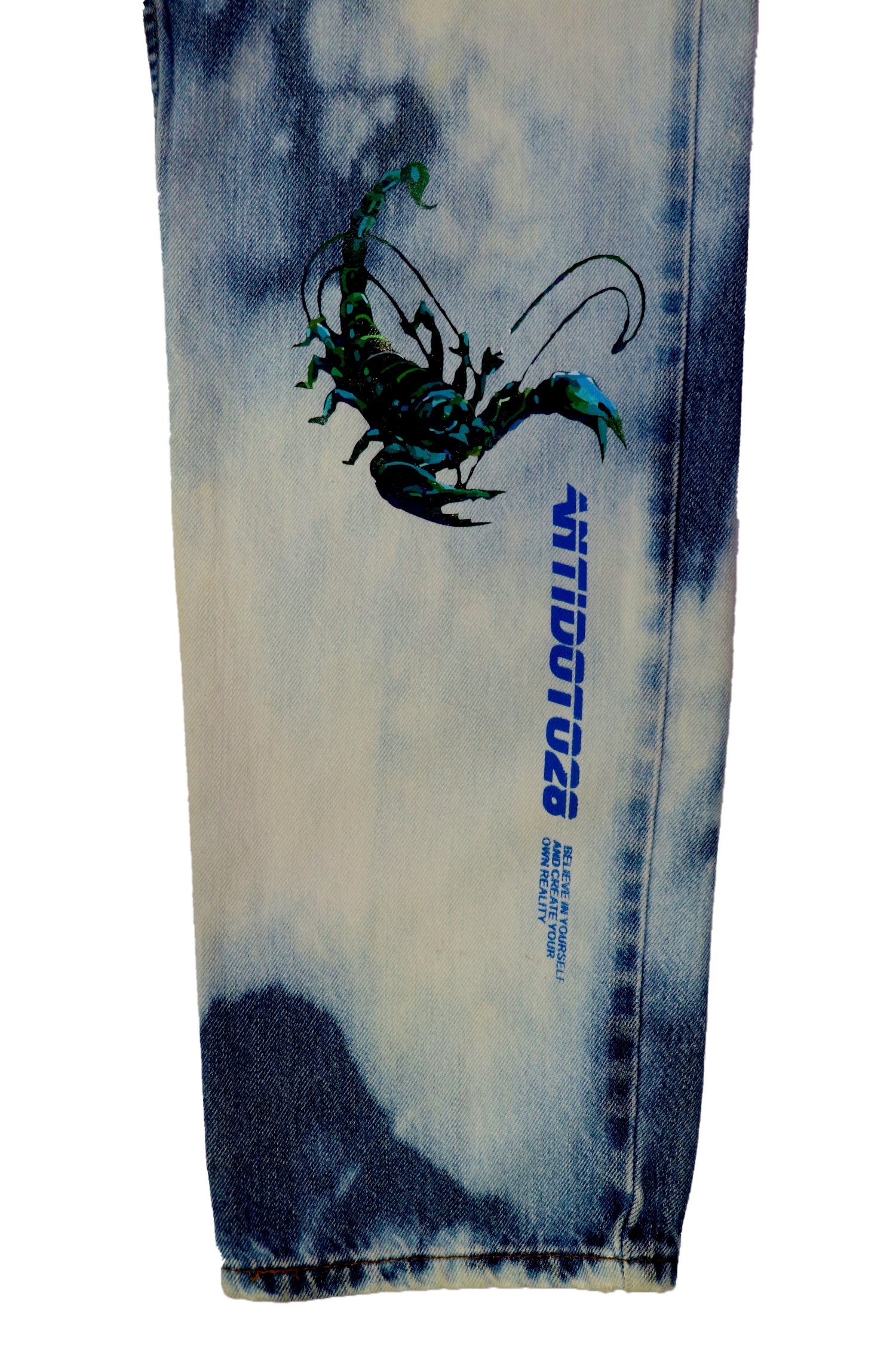 LEVI SCORPION CUSTOM JEANS