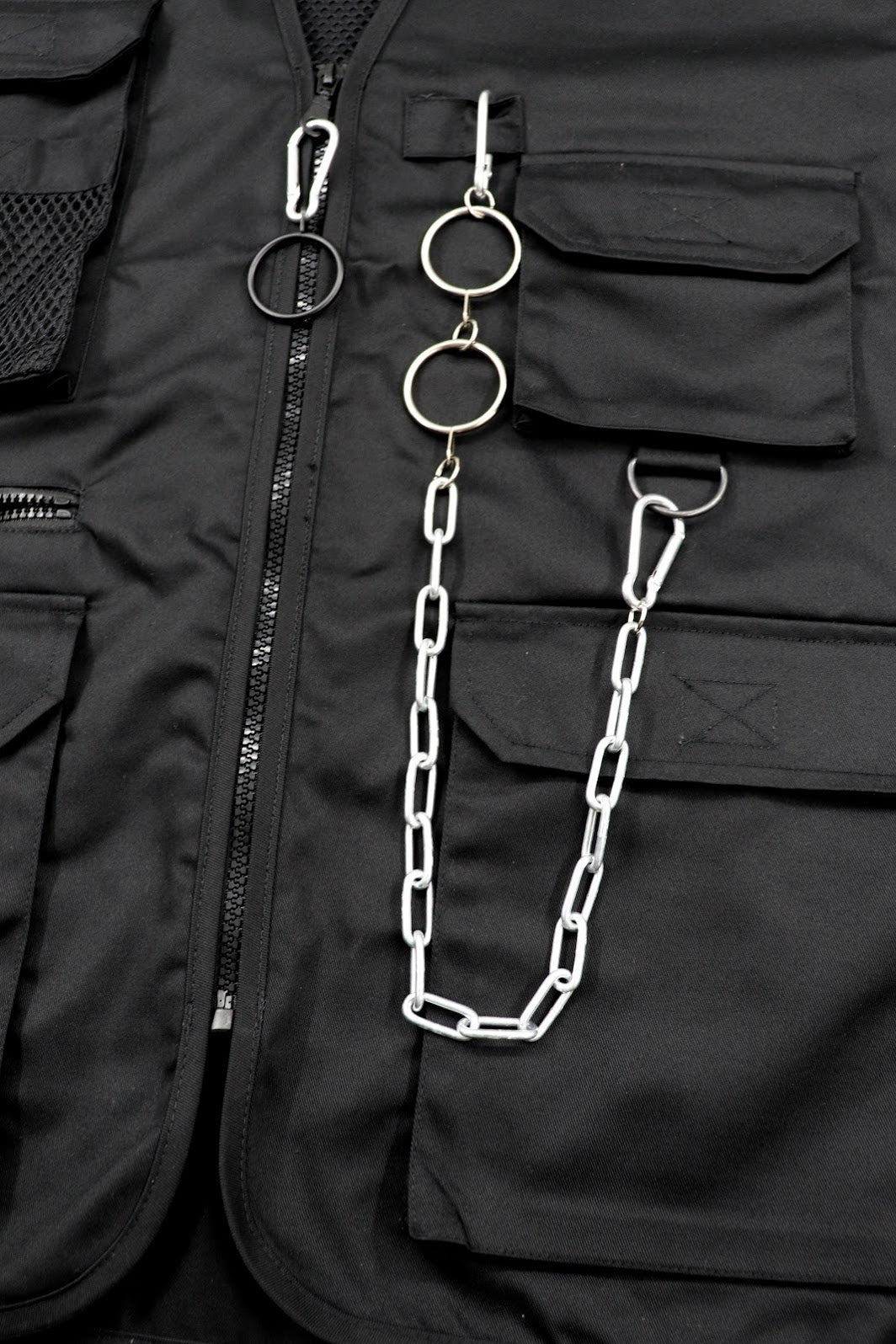 WORLD WIDE RIOT BLACK VEST