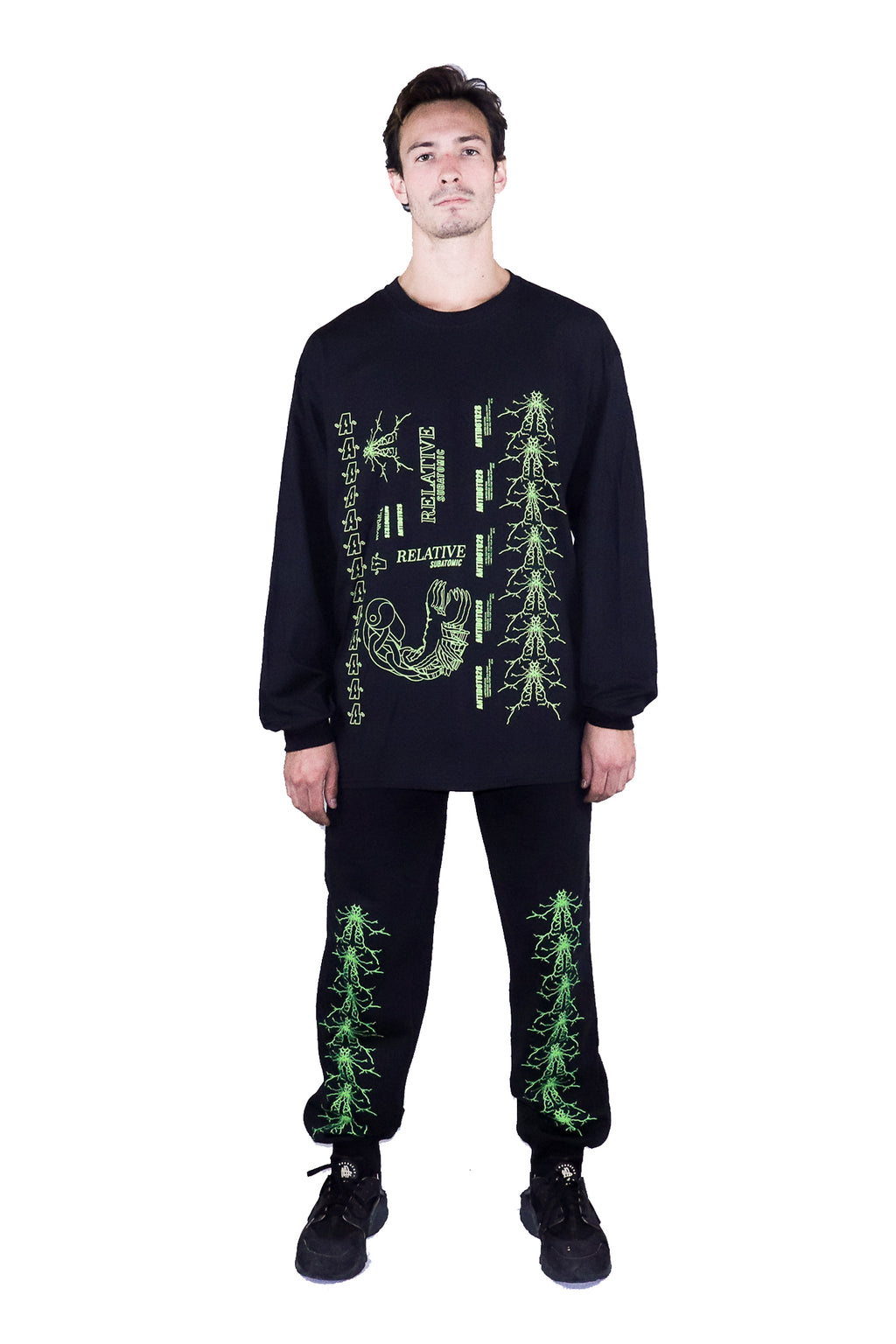 EVERYTING LONG SLEEVE BLACK